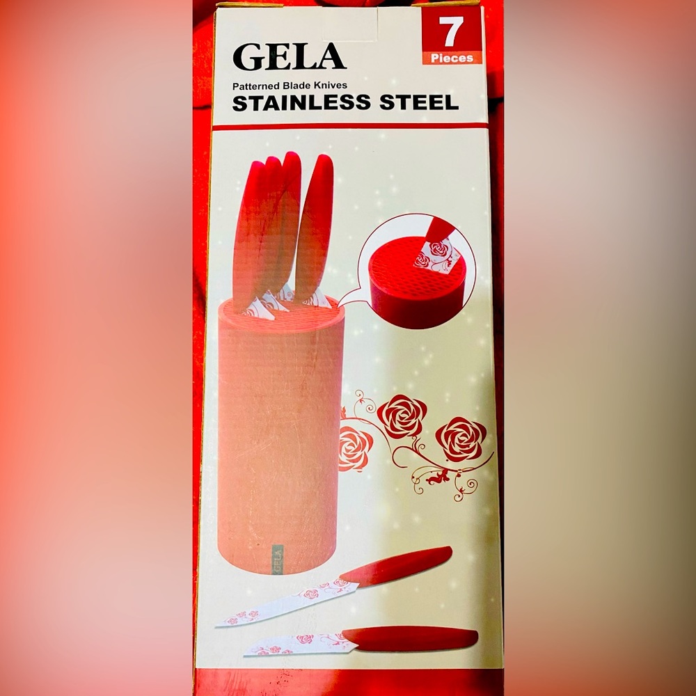 Kitchens best friend!! New kitchen set!